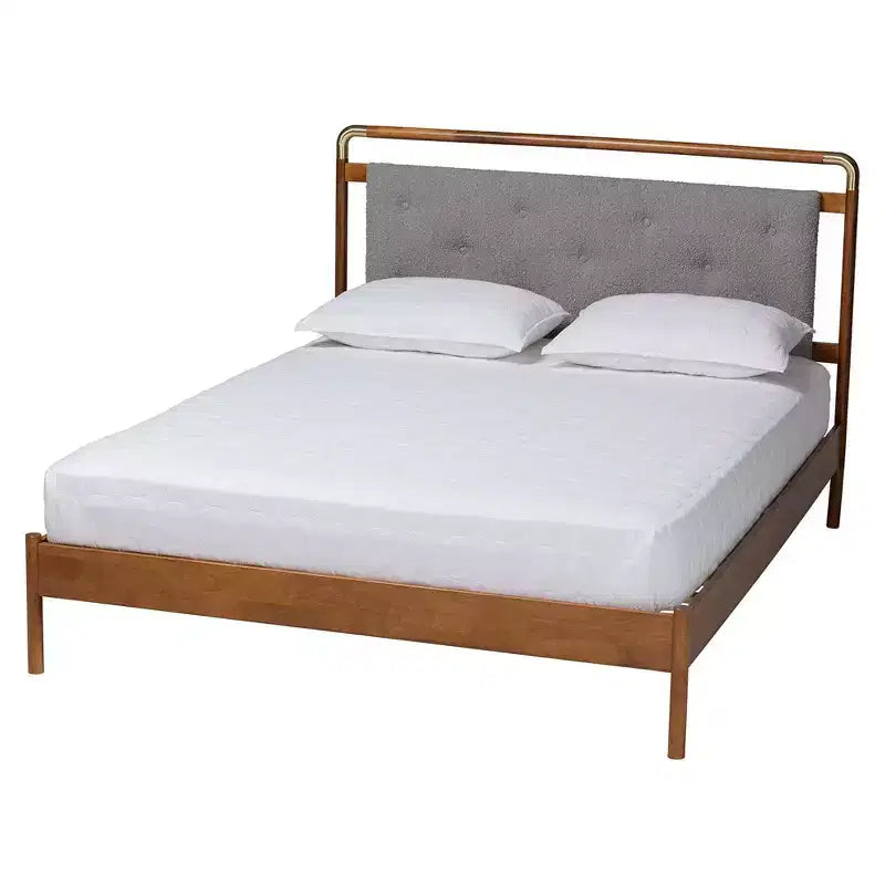 Baxton Studio Letto a piattaforma Edwina in tessuto bouclé e legno, formato queen size, grigio chiaro/marrone noce