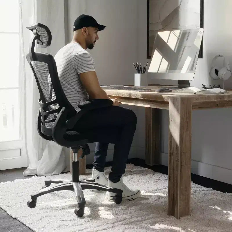 Flash Furniture Kelista, sedia da ufficio direzionale ergonomica girevole con schienale alto in rete nera, braccioli ribaltabili e poggiatesta regolabile