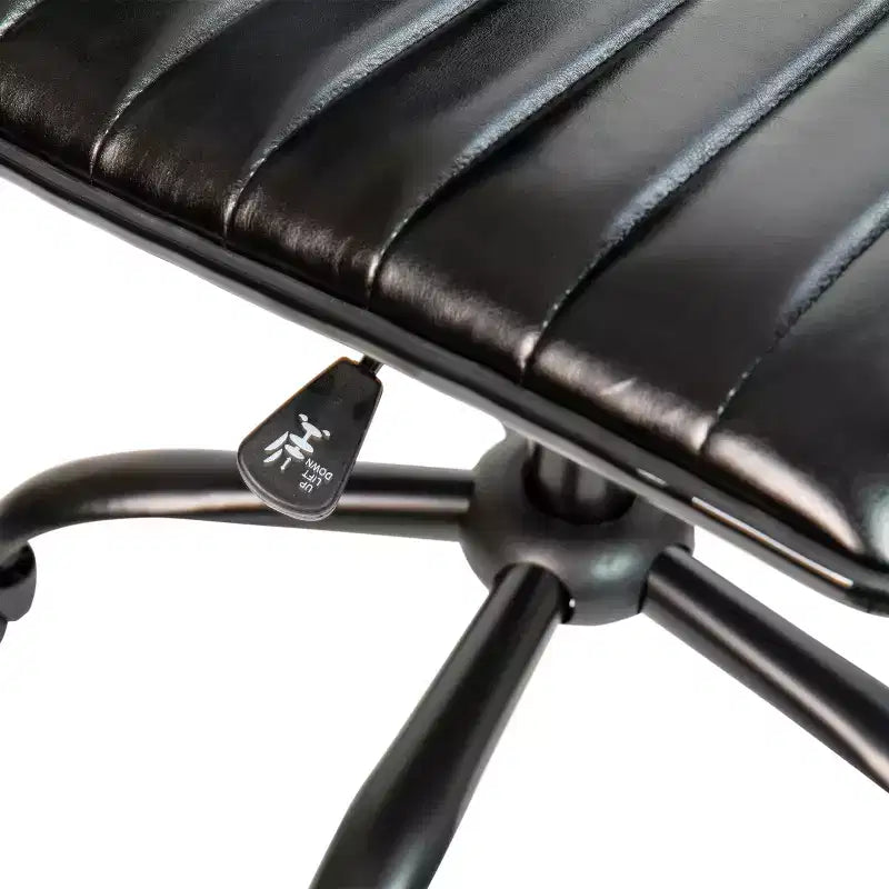 Sedia da ufficio girevole Flash Furniture con schienale basso, senza braccioli, a costine, di design