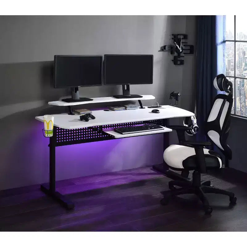 Scrivania da gioco Vildre con porta USB - Acme Furniture