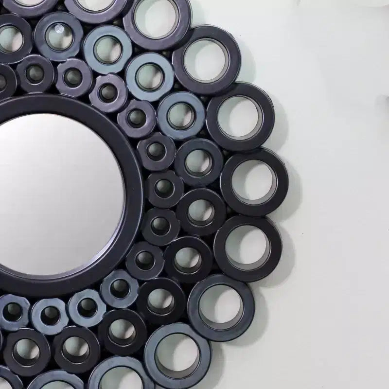 Northlight Set di 3 specchi rotondi neri a cascata con orbite angolari da 9,5