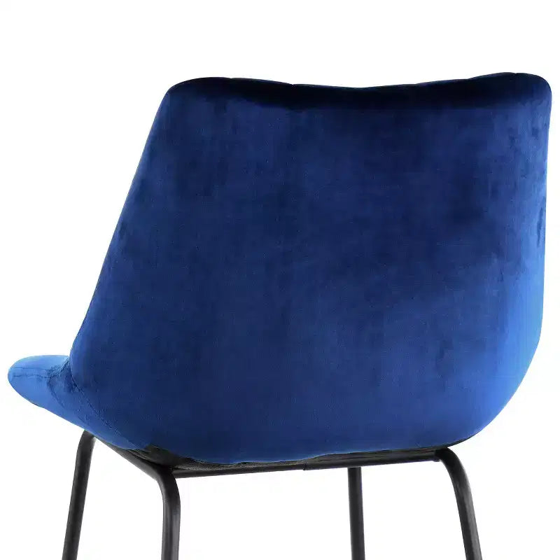 Sgabello da bar trapuntato in velluto Elama, set da 2, blu con gambe in metallo