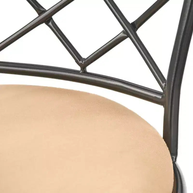 Set di 3 sgabelli da bar in metallo regolabili in altezza Avery di Buylateral