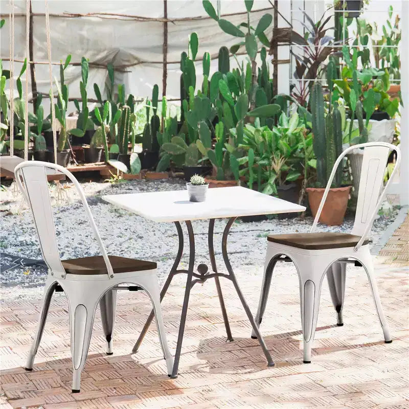 Yaheetech 4 SEDIE da Pranzo Impilabili con Struttura in Metallo, Seduta in Legno, Schienale e Poggiapiedi