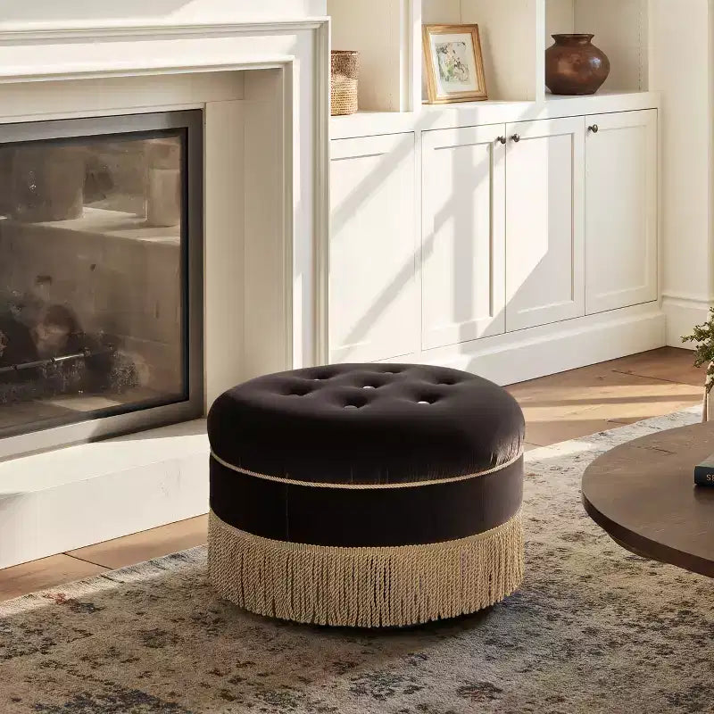Pouf rotondo d'accento imbottito Jennifer Taylor Home Yolanda 24