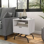 24/7 Shop At Home 18 Tavolino moderno da divano Meadowgrove con 1 cassetto, porte USB e ripiano