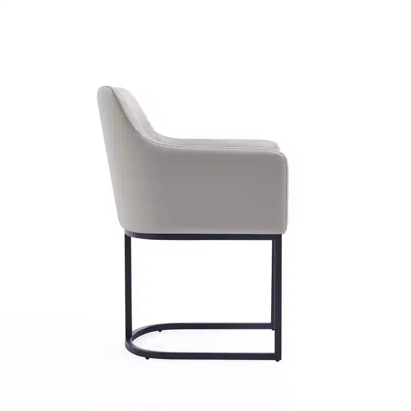Sedia da pranzo imbottita in similpelle Serena Modern - Manhattan Comfort