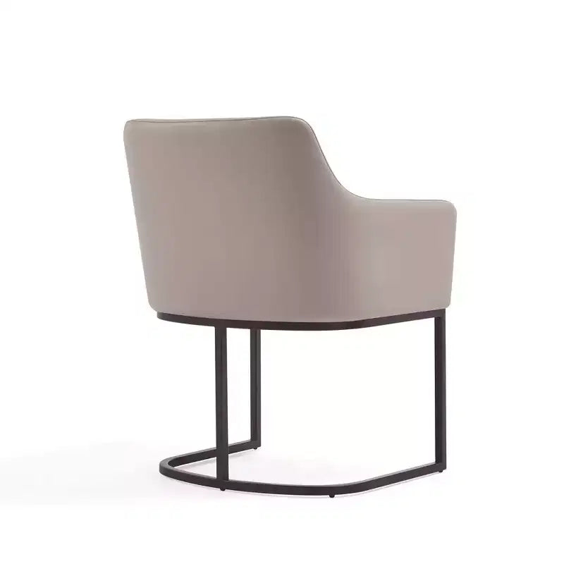 Sedia da pranzo imbottita in similpelle Serena Modern - Manhattan Comfort