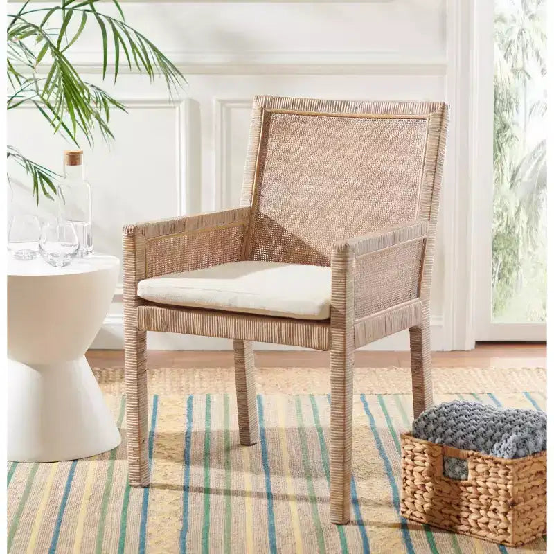 Poltrona Sarai con cuscino - ACH6520 - Safavieh