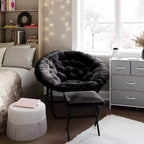 Flash Furniture Gwen 38 pollici, sedia a mezza luna pieghevole oversize portatile in pelliccia sintetica con poggiapiedi pieghevole per dormitorio e camera da letto