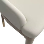 LeisureMod Sedia Moderna da Pranzo Rivestita in Pelle con Gambe in Legno di Caucciù Marrone Sedie Laterali per Cucina Accent Serie Viva
