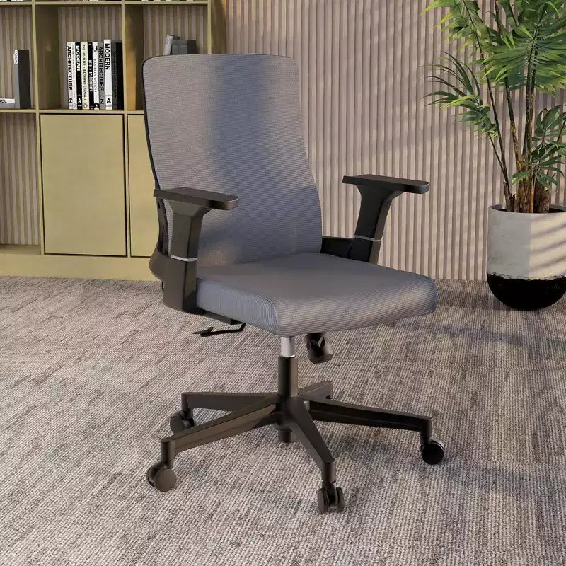 LeisureMod Brio Sedia da ufficio ergonomica in rete - Supporto lombare traspirante - Sedia da scrivania per computer girevole e reclinabile regolabile