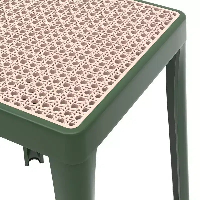 LeisureMod Tresse Sgabello da pranzo quadrato impilabile con piano in vimini, design leggero e durevole per uso in cucina, giardino, balcone, bar, terrazza o patio