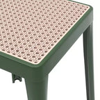LeisureMod Tresse Sgabello da pranzo quadrato impilabile con piano in vimini, design leggero e durevole per uso in cucina, giardino, balcone, bar, terrazza o patio