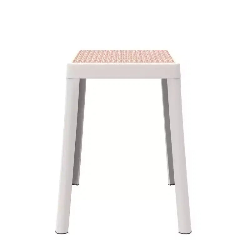 LeisureMod Tresse Sgabello da pranzo quadrato impilabile con piano in vimini, design leggero e durevole per uso in cucina, giardino, balcone, bar, terrazza o patio