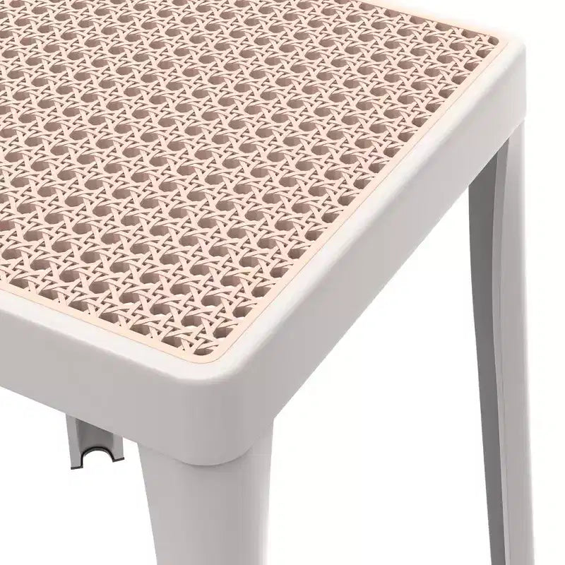 LeisureMod Tresse Sgabello da pranzo quadrato impilabile con piano in vimini, design leggero e durevole per uso in cucina, giardino, balcone, bar, terrazza o patio