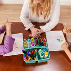 Tavolo quadrato in legno massiccio ECR4Kids da 30x30 pollici e due sedie da 12 pollici, set da 3 pezzi