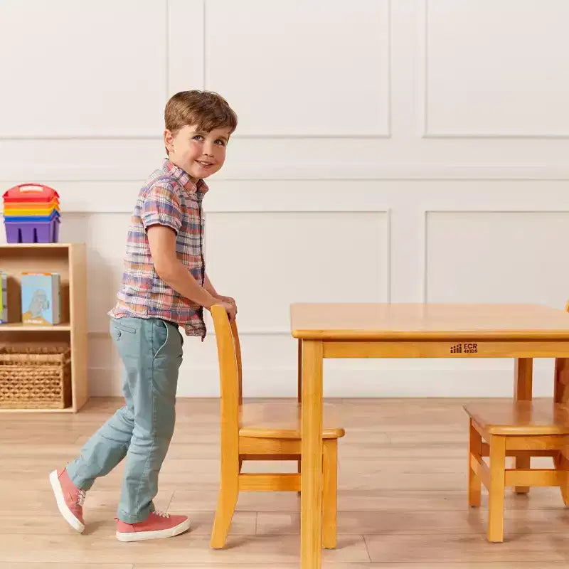 Tavolo quadrato in legno massiccio ECR4Kids da 30x30 pollici e due sedie da 12 pollici, set da 3 pezzi