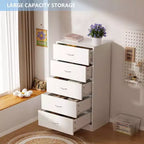 Cassettiera alta a 5 cassetti in legno bianco con maniglie in metallo