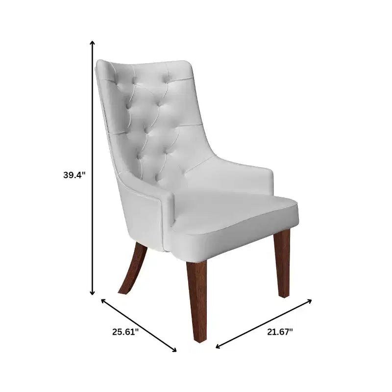 Sedia da pranzo LeisureMod rivestita in velluto e pelle con schienale alto capitonné e gambe in legno di caucciù verniciato