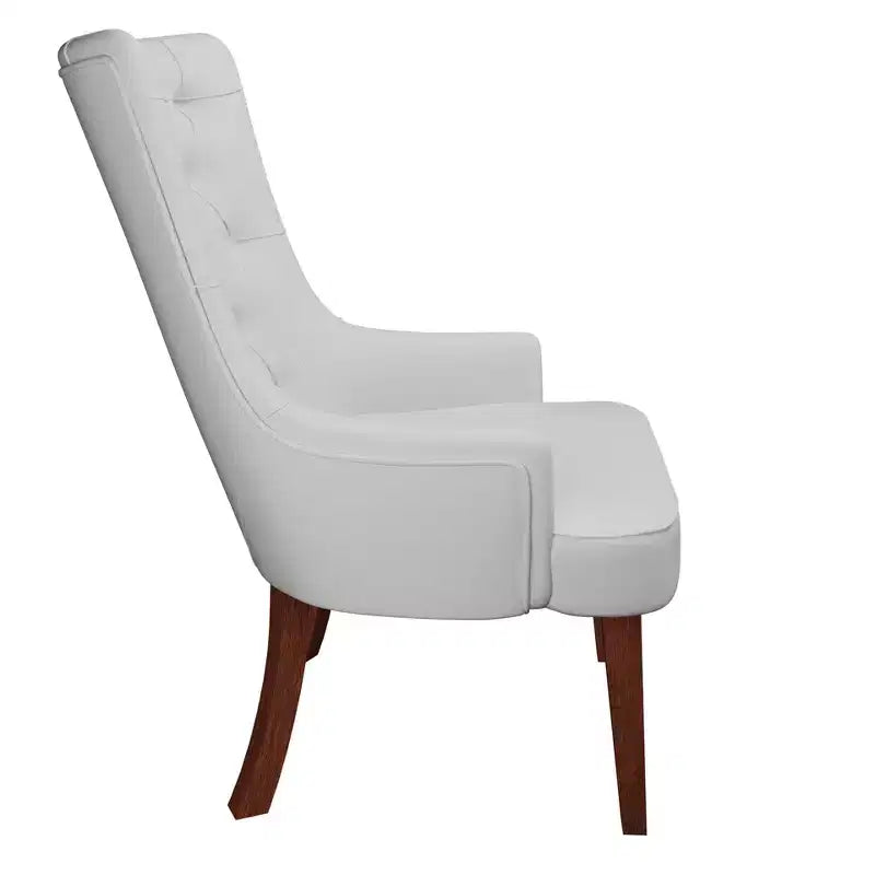 Sedia da pranzo LeisureMod rivestita in velluto e pelle con schienale alto capitonné e gambe in legno di caucciù verniciato