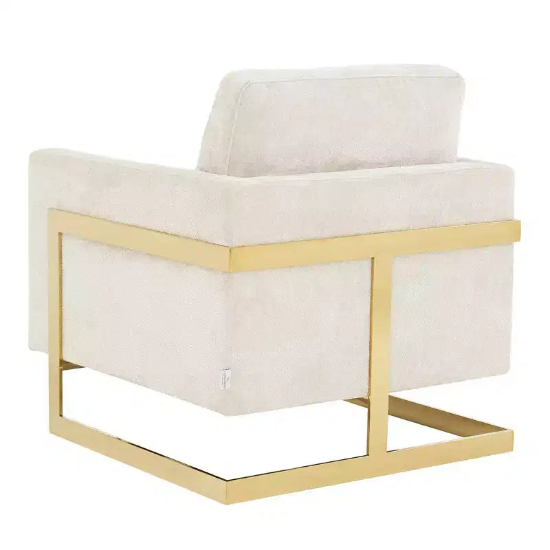 Poltrona con braccioli LeisureMod Lincoln rivestita in Bouclé con struttura in acciaio inossidabile dorato