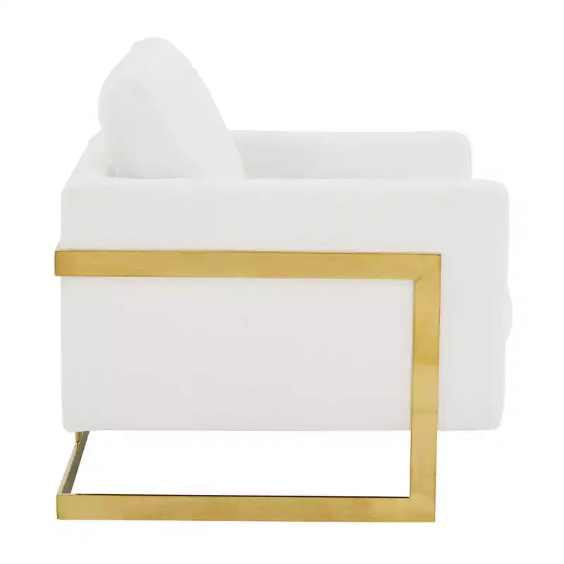 Poltrona con braccioli LeisureMod Lincoln rivestita in Bouclé con struttura in acciaio inossidabile dorato