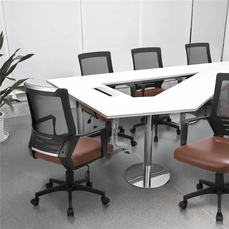 Sedia da ufficio ergonomica regolabile in rete con supporto lombare e girevole a 360°