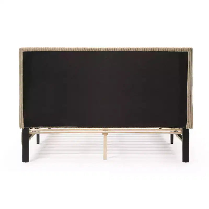 Letto a piattaforma Queen miBasics Beckman imbottito in velluto a coste con fodera rimovibile