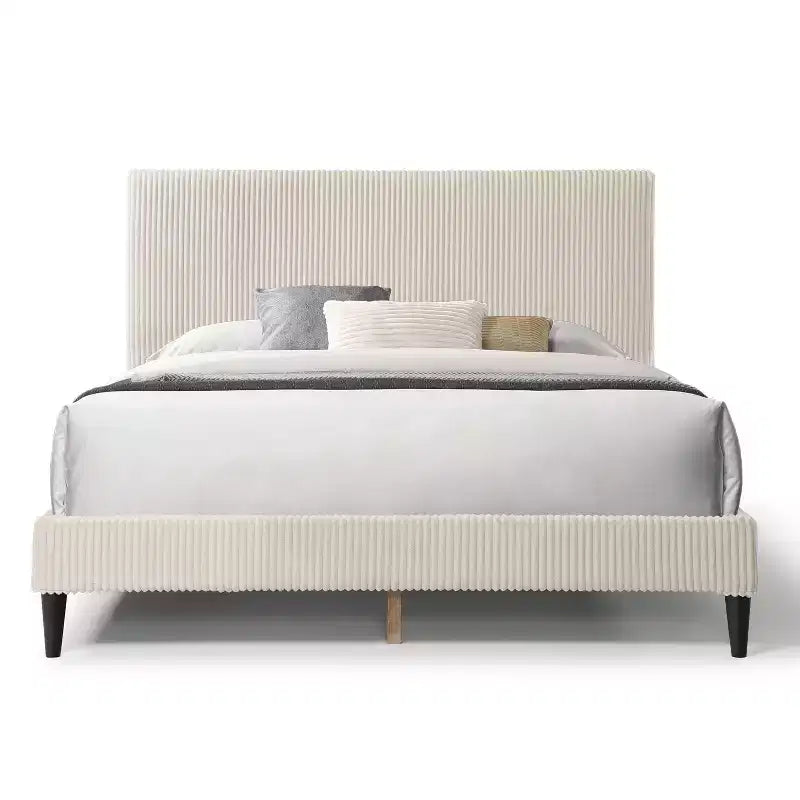 Letto a piattaforma Queen miBasics Beckman imbottito in velluto a coste con fodera rimovibile
