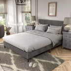 Letto a piattaforma Queen miBasics Beckman imbottito in velluto a coste con fodera rimovibile