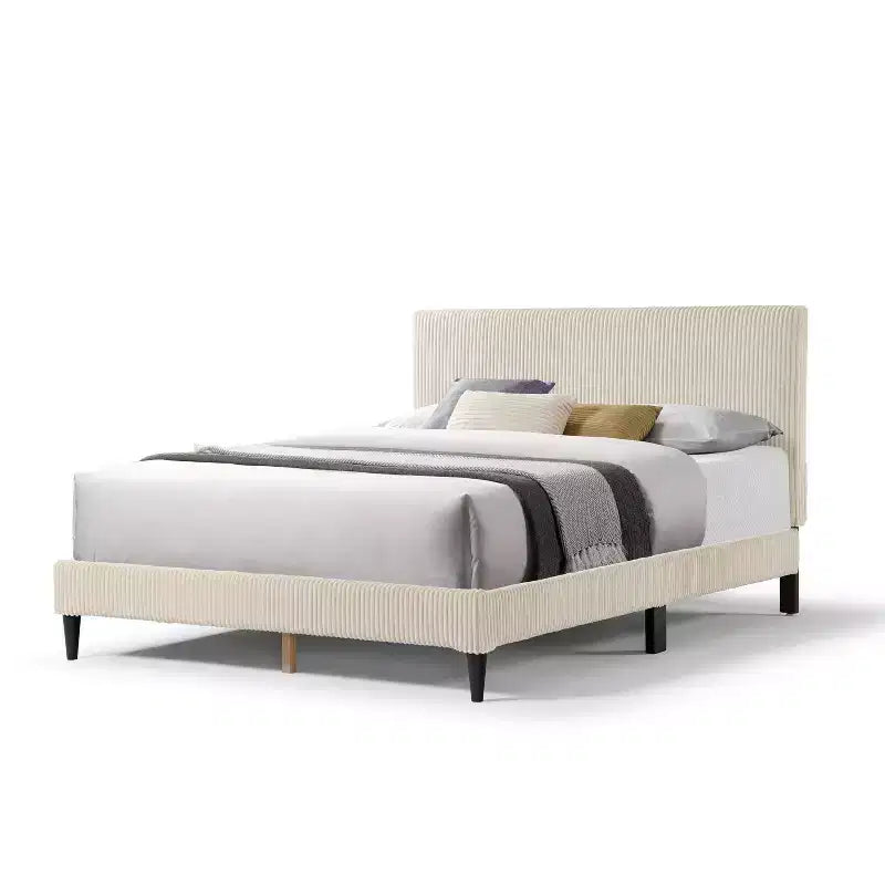 Letto a piattaforma Queen miBasics Beckman imbottito in velluto a coste con fodera rimovibile