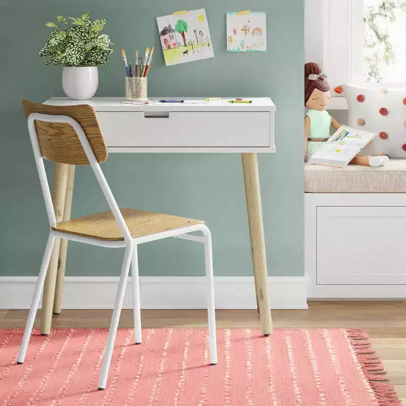 Scrivania moderna per bambini - Pillowfort