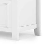 Panca contenitore da ingresso in legno massello Wyndenhall 36 Halifax Transitional