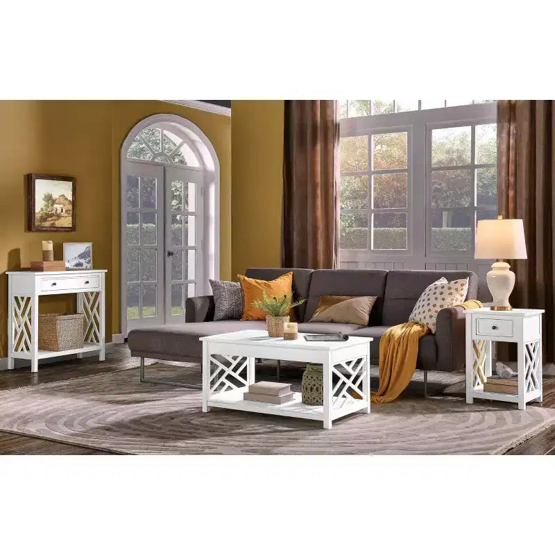Tavolino da salotto Alaterre Furniture Middlebury in legno con ripiano portaoggetti