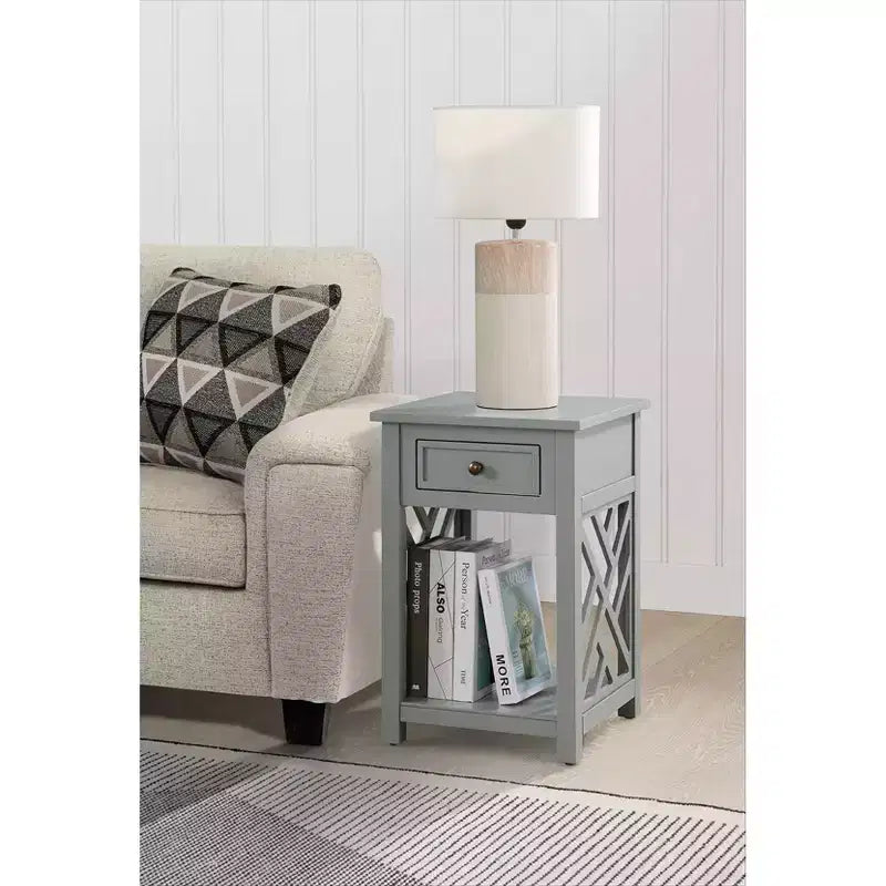 Tavolino da salotto Alaterre Furniture Middlebury in legno con ripiano portaoggetti