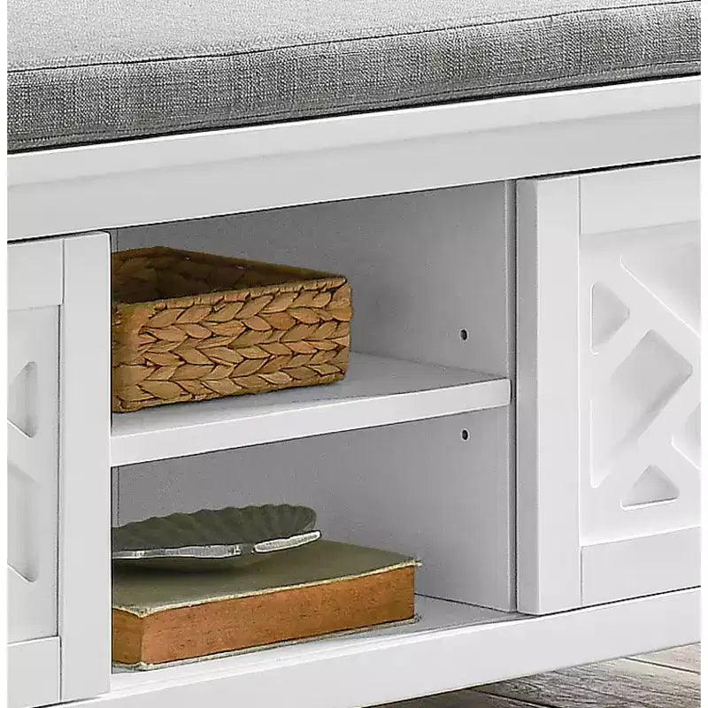Panca contenitore Middlebury da 45" con cuscino - Alaterre Furniture