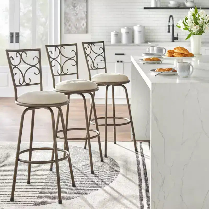 Buylateral Set di 3 sgabelli da bar girevoli Claremont regolabili in altezza 24-30" in metallo