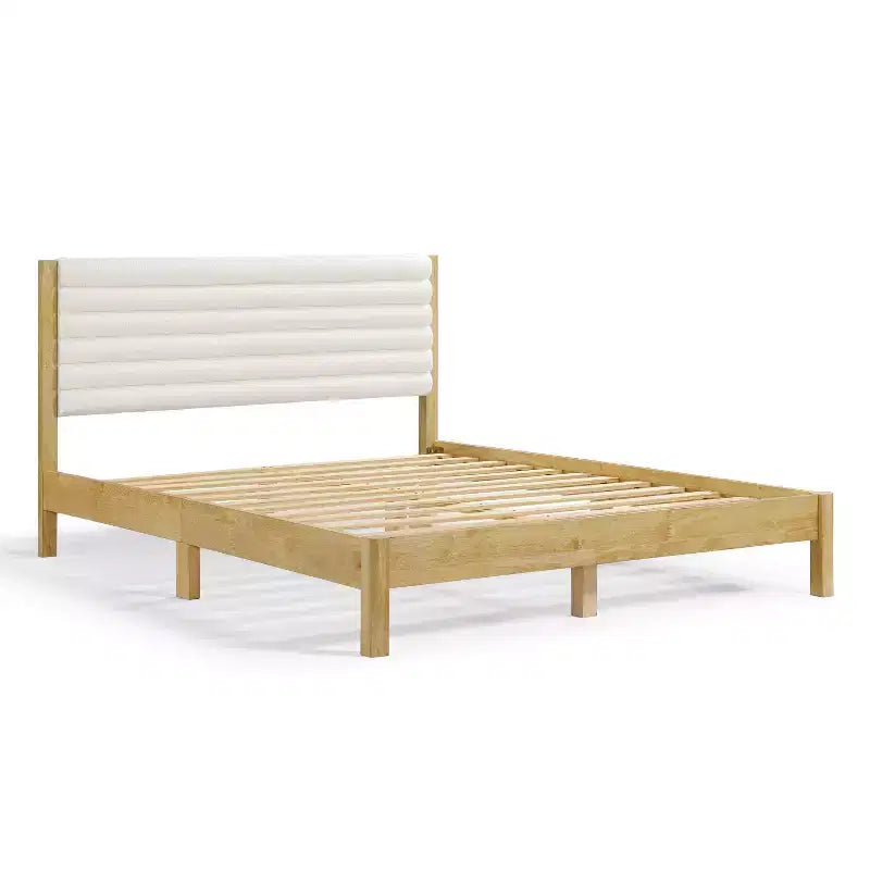 HOMES: Inside + Out Letto a piattaforma Queen Belna con rivestimento in bouclé