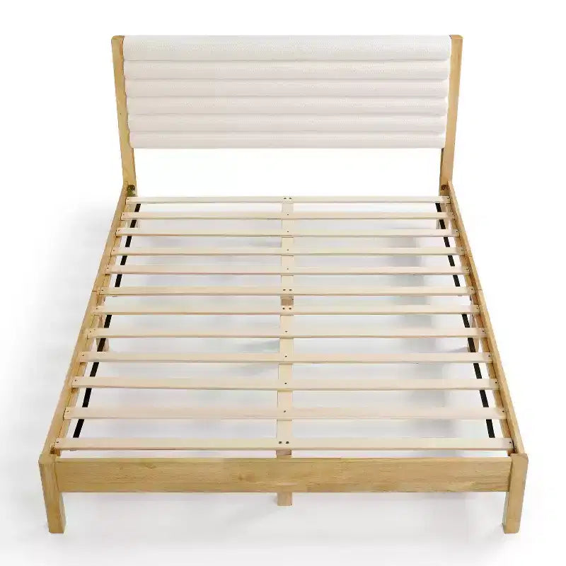 HOMES: Inside + Out Letto a piattaforma Queen Belna con rivestimento in bouclé